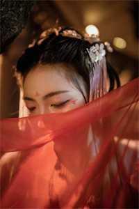 她不可能看上我