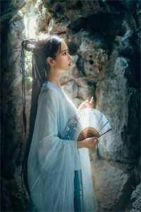 反派:开局打脸战神,女主们给我去火