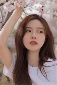 畅销巨著重回末世一年前,华国起飞她躺平