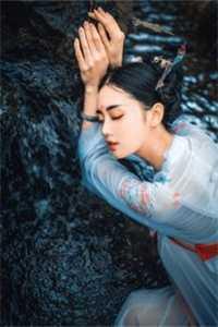 精品阅读恐怖游戏:她撩个NPC谈恋爱