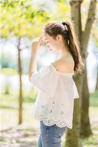 全本小说阅读与SEVENTEEN共至光年