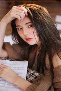 精品小说逃不掉!又被皇上锁腰宠了