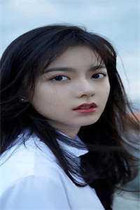 我成了皇帝的宠妃后，渣男怕了畅销书目