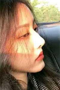 恋爱脑反派觉醒后，混成了白月光全文