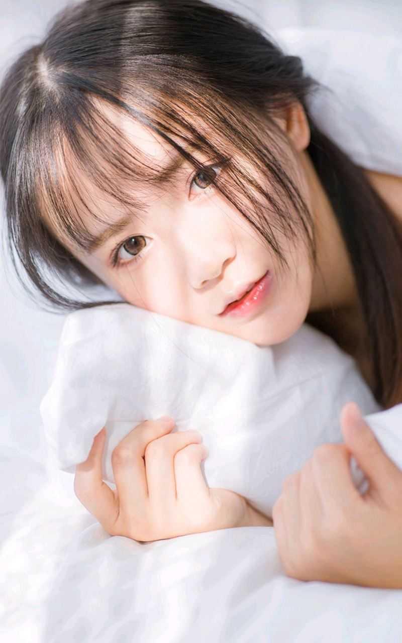 完整篇章残疾老公死后,娇妻重生了