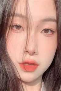 从军报国：她一手医术救死扶伤